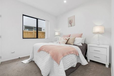 Photo of property in 28 Bushfield Drive, Flat Bush, Auckland, 2019