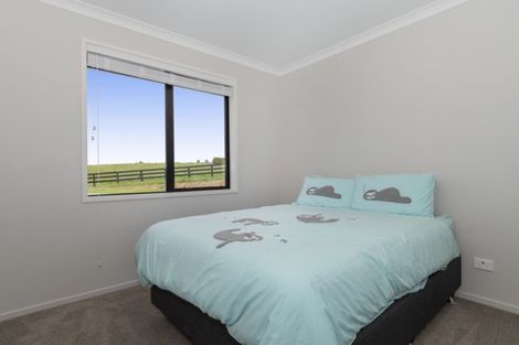 Photo of property in 25 Sarona Park Drive, Omanawa, Tauranga, 3171