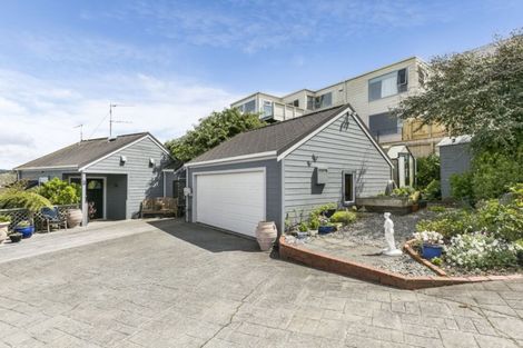 Photo of property in 93a Jubilee Road, Khandallah, Wellington, 6035
