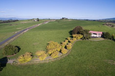 Photo of property in 207 Hutchinson Road, Richmond Downs, Walton, 3475