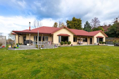Photo of property in 17 Waitui Drive, Geraldine Downs, Geraldine, 7991
