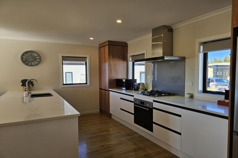 Photo of property in 1 Edwards Lane, Lake Tekapo, 7999