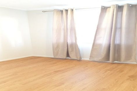 Photo of property in 5 James Street, Glenfield, Auckland, 0629