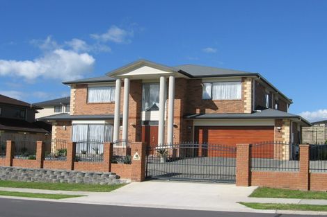 Photo of property in 49 Waimanu Bay Drive, Te Atatu Peninsula, Auckland, 0610