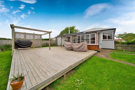 Photo of property in 137 Fairfield Road, Hawera, 4610