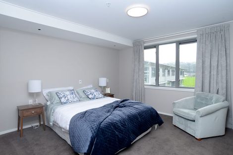 Photo of property in Woburn Apartments, 61 Wai-iti Crescent, Woburn, Lower Hutt, 5010