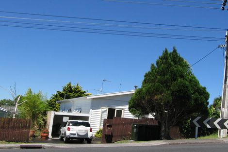 Photo of property in 2/36 Wolsley Avenue, Milford, Auckland, 0620