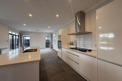 Photo of property in 2 Pinto Road, Pukekohe, 2120