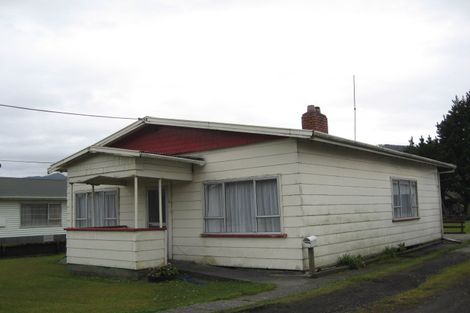 Photo of property in 726 Seven Mile Road, Runanga, 7803