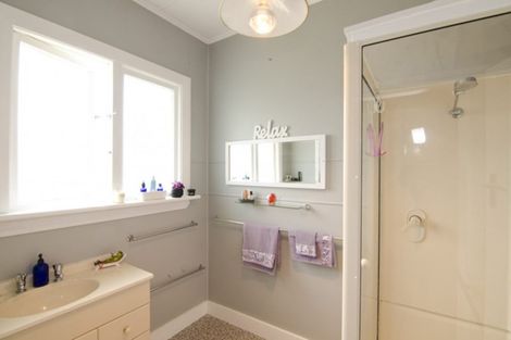 Photo of property in 4 Tweed Street, Roxburgh, 9500