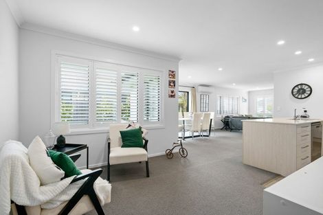 Photo of property in 24 Ruru Street, Cambridge, 3434