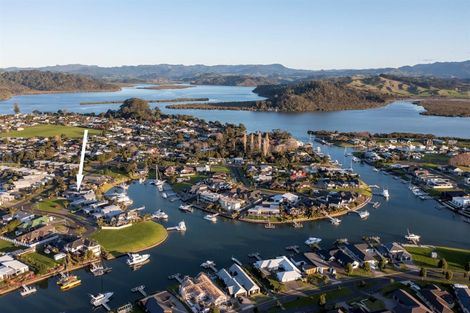 Photo of property in 9 Arawa Lane, Whitianga, 3510