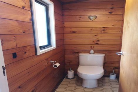 Photo of property in 410 Saint Aubyn Street, Lynmouth, New Plymouth, 4310