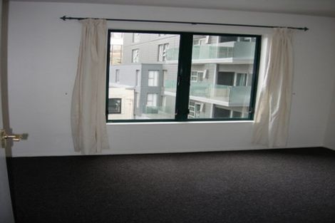 Photo of property in Courtenay Apartments, 406/120 Courtenay Place, Te Aro, Wellington, 6011