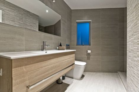 Photo of property in 1/91 Princes Street, Northcote Point, Auckland, 0627