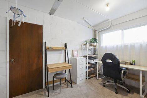 Photo of property in 17 Pukekohatu Street, Waitara, 4320