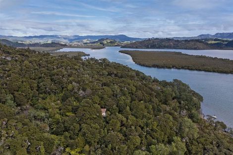 Photo of property in 295 Kopaki Point, Cooks Beach, Whitianga, 3591