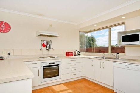 Photo of property in 39a Bouverie Crescent, Flagstaff, Hamilton, 3210