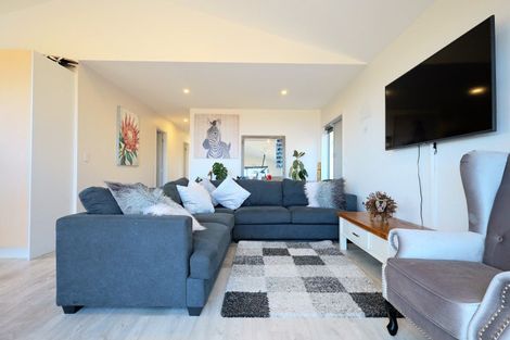 Photo of property in 1040 Mapara Road, Kinloch, Taupo, 3385