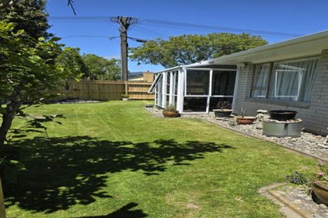 Photo of property in 41 Alexander Road, Raumati Beach, Paraparaumu, 5032