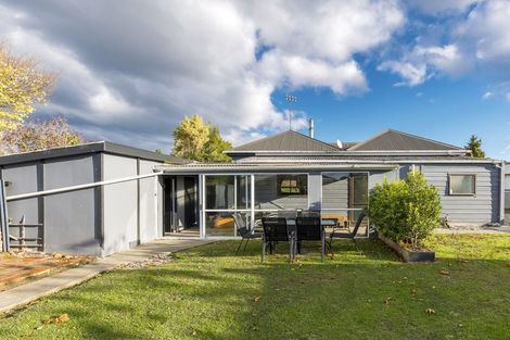 Photo of property in 11 Coronation Street, Waimate, 7924