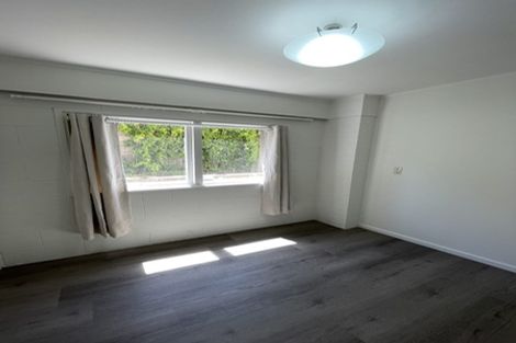 Photo of property in 54 Monarch Avenue, Hillcrest, Auckland, 0627