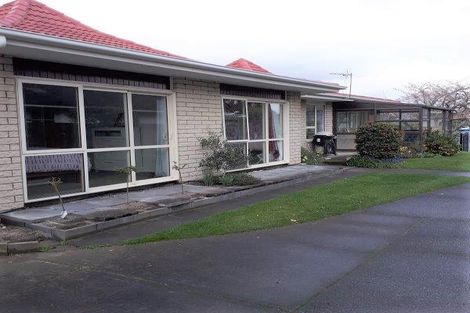 Photo of property in 10 Radbrook Street Avonhead Christchurch City