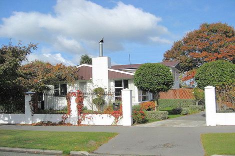 Photo of property in 35 Raxworthy Street, Ilam, Christchurch, 8041