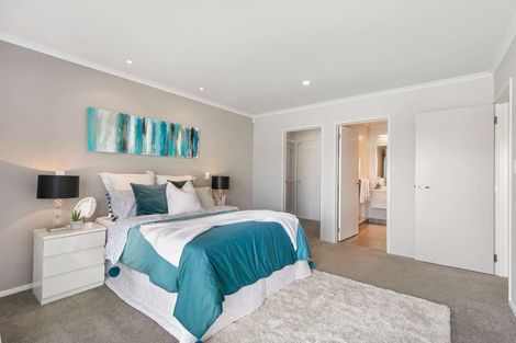 Photo of property in 2 Poaka Avenue, Takanini, 2112