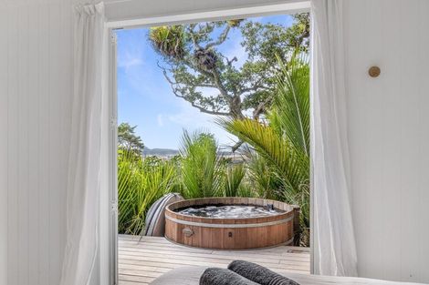 Photo of property in 340 Cames Road, Mangawhai, 0975