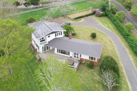 Photo of property in 15 Brian Wood Lane, Karaka, Papakura, 2580