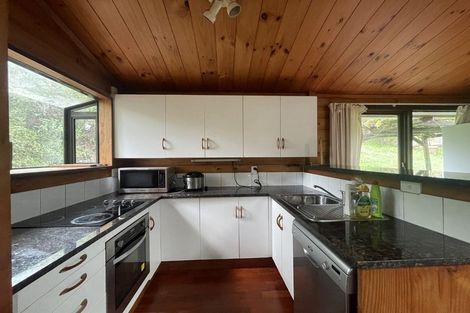 Photo of property in 55 Park Hill Road, Birkenhead, Auckland, 0626