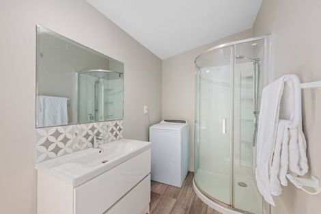 Photo of property in 2b Seaview Crescent, Picton, 7220