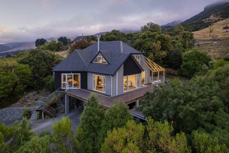 Photo of property in 15 Bay Heights, Governors Bay, Lyttelton, 8971