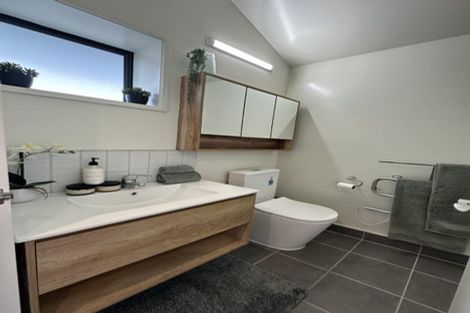 Photo of property in 27/5 Carolina Place, Albany, Auckland, 0632