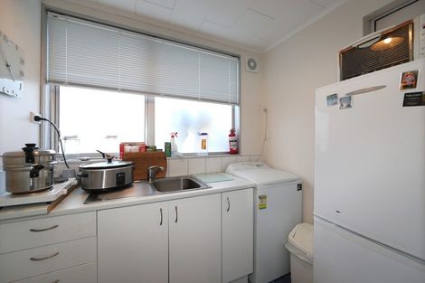 Photo of property in 28 Ranfurly Street, Tamatea, Napier, 4112