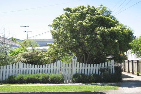 Photo of property in 337 Aberdeen Road, Gisborne, 4010