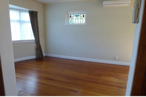 Photo of property in 10 Jeypore Street, Berhampore, Wellington, 6023