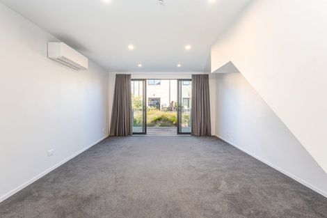 Photo of property in 2/37 Webb Street, St Albans, Christchurch, 8014
