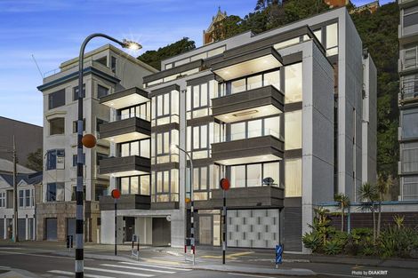 Photo of property in 1w/150 Oriental Parade, Oriental Bay, Wellington, 6011