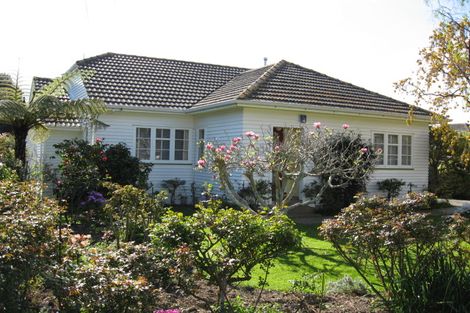 Photo of property in 143 Waiwhetu Road, Waterloo, Lower Hutt, 5011