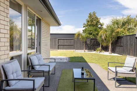 Photo of property in 106 Doncaster Drive, Papamoa Beach, Papamoa, 3118