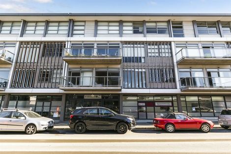 Photo of property in Revolucion Apartments, 405/28s Torrens Terrace, Mount Cook, Wellington, 6011