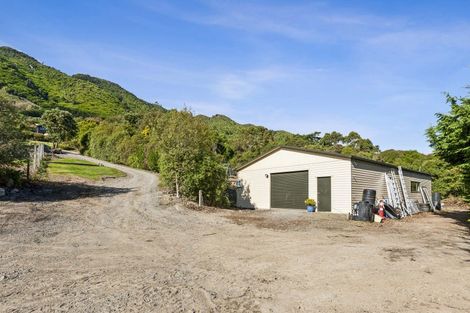 Photo of property in 240 Huia Street, Waikanae, 5391