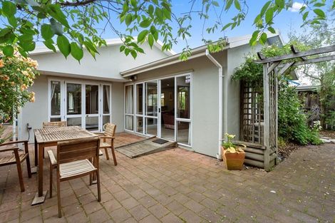 Photo of property in 3/125 Blighs Road, Strowan, Christchurch, 8052