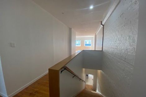 Photo of property in 1/2 King Street, Mount Cook, Wellington, 6021