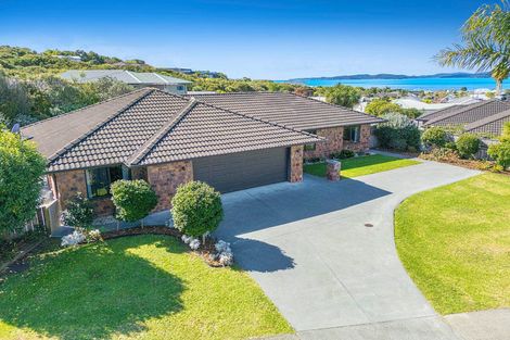 Photo of property in 4 Apollo Place, Snells Beach, 0920