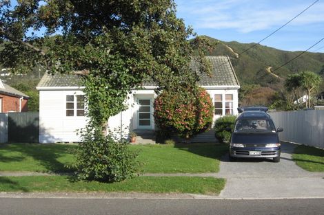 Photo of property in 23 Collett Street, Naenae, Lower Hutt, 5011