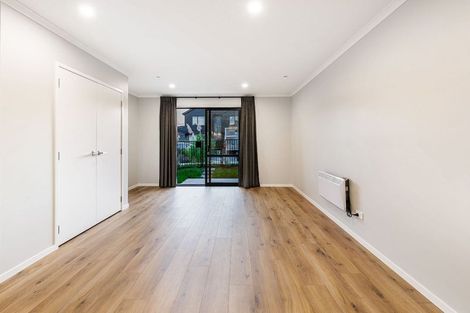 Photo of property in 6 Whakato Avenue, Kumeu, 0810