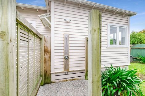 Photo of property in 13 Rauparaha Street, Waikanae Beach, Waikanae, 5036